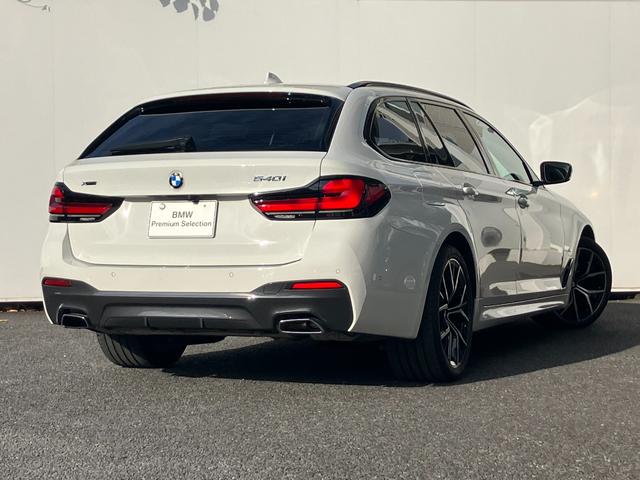 5シリーズ 540i xDriveツーリング Mスポーツ 後期型 3リッター直列6気筒エンジン エクスクルーシブナッパレザーパッケージ 黒レザーコンフォートシート 地デジ付タッチパネル式HDDナビ ACC バックカメラ(7枚目)