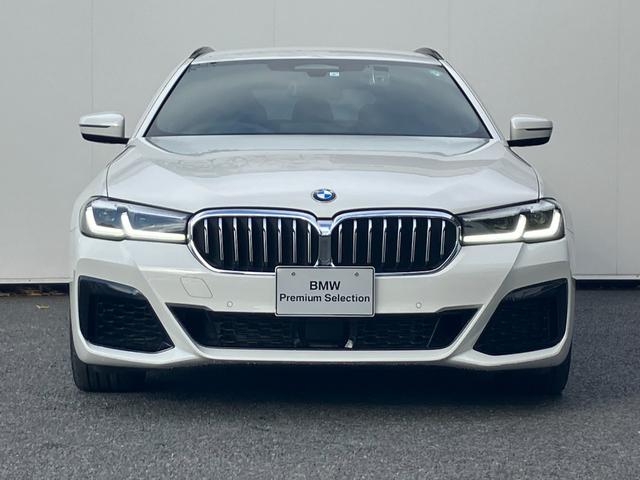 5シリーズ 540i xDriveツーリング Mスポーツ 後期型 3リッター直列6気筒エンジン エクスクルーシブナッパレザーパッケージ 黒レザーコンフォートシート 地デジ付タッチパネル式HDDナビ ACC バックカメラ(8枚目)