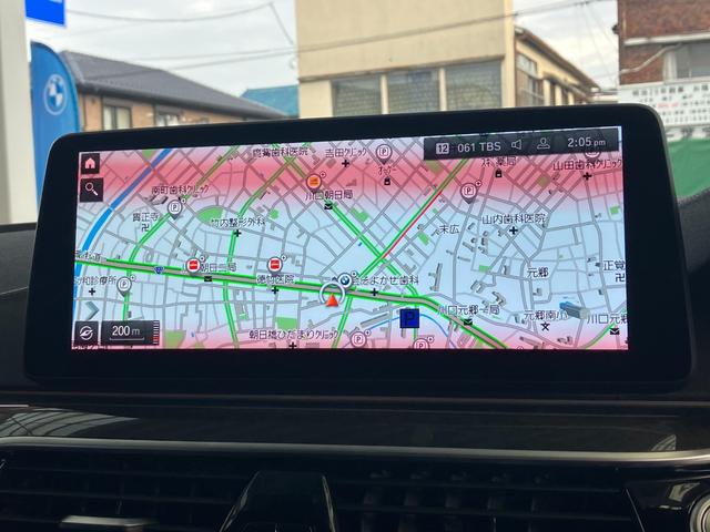 5シリーズ 540i xDriveツーリング Mスポーツ 後期型 3リッター直列6気筒エンジン エクスクルーシブナッパレザーパッケージ 黒レザーコンフォートシート 地デジ付タッチパネル式HDDナビ ACC バックカメラ(14枚目)
