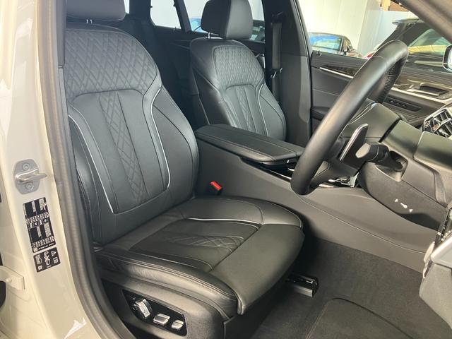 5シリーズ 540i xDriveツーリング Mスポーツ 後期型 3リッター直列6気筒エンジン エクスクルーシブナッパレザーパッケージ 黒レザーコンフォートシート 地デジ付タッチパネル式HDDナビ ACC バックカメラ(38枚目)