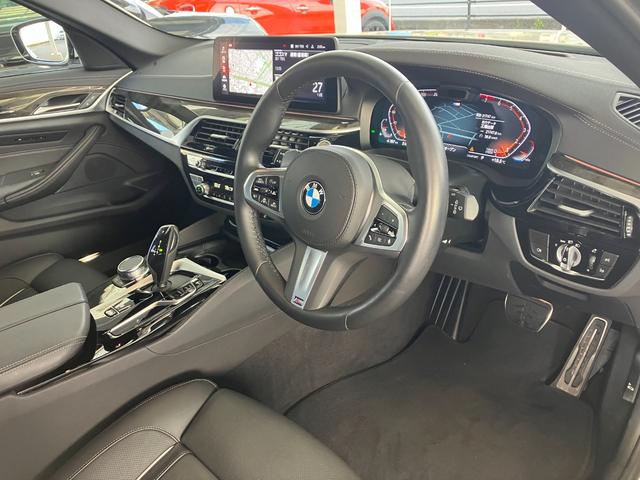 5シリーズ 540i xDriveツーリング Mスポーツ 後期型 3リッター直列6気筒エンジン エクスクルーシブナッパレザーパッケージ 黒レザーコンフォートシート 地デジ付タッチパネル式HDDナビ ACC バックカメラ(49枚目)