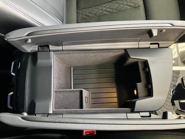 5シリーズ 540i xDriveツーリング Mスポーツ 後期型 3リッター直列6気筒エンジン エクスクルーシブナッパレザーパッケージ 黒レザーコンフォートシート 地デジ付タッチパネル式HDDナビ ACC バックカメラ(58枚目)