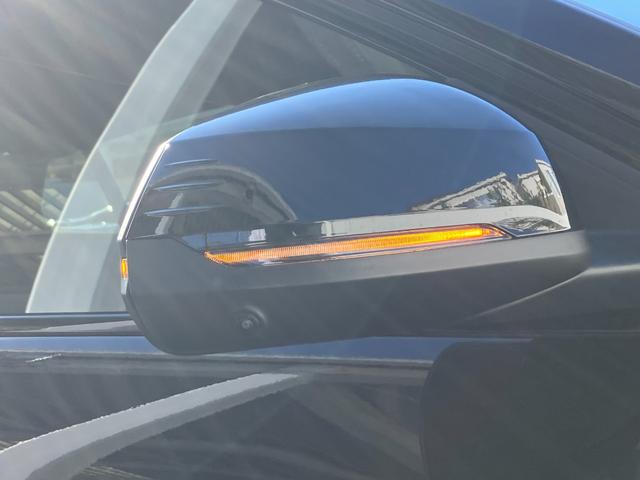 iX2 xDrive 30 Mスポーツ 新車保証付 レンタカー登録弊社デモカー ガラスサンルーフ タッチパネル式HDDナビ フロント+サイド+バック+トップビューカメラ ACC ヘッドアップディスプレイ(53枚目)