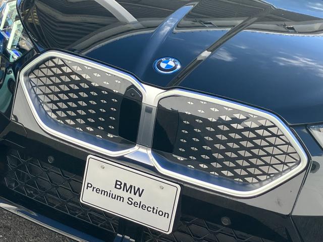 iX2 xDrive 30 Mスポーツ 新車保証付 レンタカー登録弊社デモカー ガラスサンルーフ タッチパネル式HDDナビ フロント+サイド+バック+トップビューカメラ ACC ヘッドアップディスプレイ(55枚目)