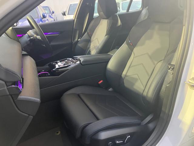 5シリーズ 523d xDriveツーリング Mスポーツ レンタカー登録弊社デモカー コンフォートドライビングパッケージ 20インチアルミ 黒レザーシート 地デジ付タッチパネル式HDDナビ ACC アダプティブサスペンション(72枚目)