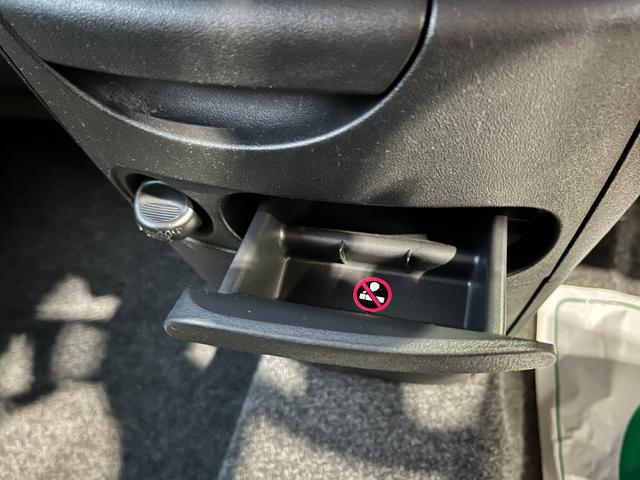 シエンタ DICE-G 純正ナビ・Rバックカメラ・左側パワースライドドア・HIDヘッドライト・フォグライト・ETC・オートエアコン・ステアリングリモコン・キーレスエントリー・Bluetoothオーディオ(23枚目)