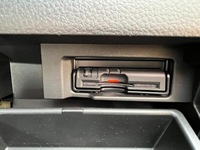 セレナ ハイウェイスターG S-HVアドバンスドセーフティ 純正ナビ・全周囲カメラ・リアモニター・LEDヘッドライト・フォグライト・ETC・社外18インチアルミホイール・ローダウンサス・両側パワースライドドア・インテリジェントキー・Bluetoothオーディオ(15枚目)