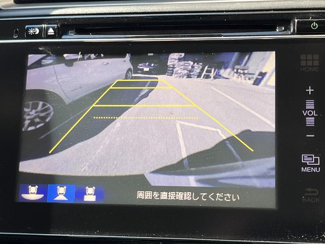 シャトル ハイブリッドZ 衝突軽減装置・純正ナビ・Rバックカメラ・ETC・LEDヘッドライト・フォグライト・シートヒーター・オートリトラ・純正ドラレコ・スマートキー・HDMI・Bluetoothオーディオ(12枚目)