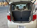 ラゲッジルームです。バックドアが大きく開きますので、お荷物の出し入れが楽々です。