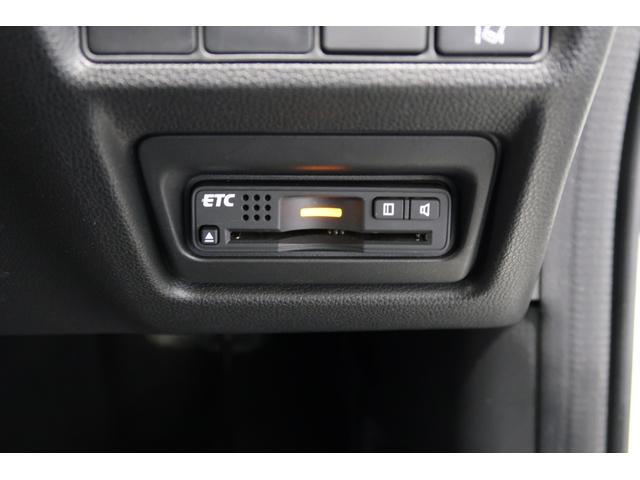 ステップワゴンスパーダ スパーダホンダセンシング ホンダ認定中古 両側電動スライドドア ドラレコ 純正ナビ Bluetooth AppleCarPlay USB接続 衝突軽減ブレーキ 追従型クルーズコントロール LEDヘッドライト 8人乗り ETC(18枚目)