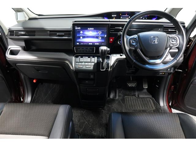 ステップワゴンスパーダ スパーダ・クールスピリットホンダセンシング　ホンダ認定中古　後席モニター　前後ドラレコ　両側電動スライドドア　純正ナビ　Ｂｌｕｅｔｏｏｔｈ　ＡｐｐｌｅＣａｒＰｌａｙ　ＵＳＢ接続　シートヒーター　衝突軽減ブレーキ　追従型クルーズコントロール（9枚目）