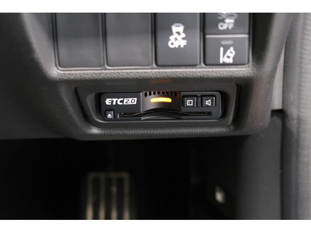 ステップワゴンスパーダ スパーダ・クールスピリットホンダセンシング　ホンダ認定中古　後席モニター　前後ドラレコ　両側電動スライドドア　純正ナビ　Ｂｌｕｅｔｏｏｔｈ　ＡｐｐｌｅＣａｒＰｌａｙ　ＵＳＢ接続　シートヒーター　衝突軽減ブレーキ　追従型クルーズコントロール（18枚目）