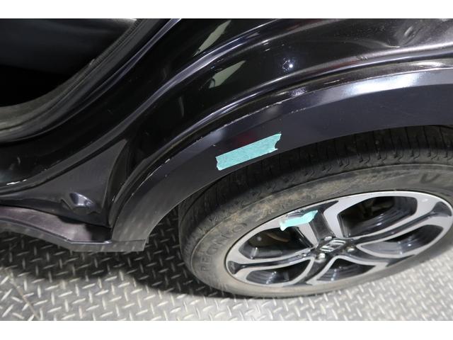左側リヤフェンダーに傷がございます。こちらは現状での販売になります。