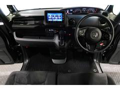 �ɥ饤�С�����߹���褦�ˡ��ǥ����ץ졼�䥹���å������󥽡�������֡��¤ä��ִ֤��鱿ž�ؤδ��Ԥ������֤��Τ�Το��Ϥ褵�ˤ�����äƤ��ޤ��� 2