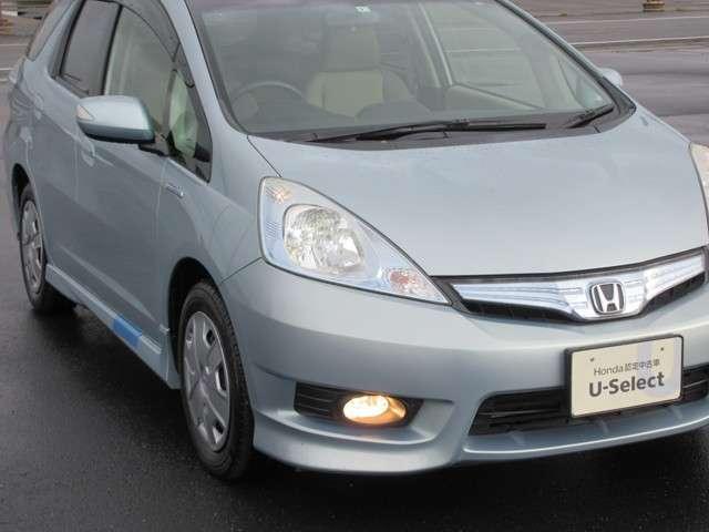 ハイブリッド・スマートセレクション 認定中古車 CD HIDヘッドライト オートライト クルーズコントロール 横滑り防止装置 盗難防止装置 ETC スマートキー ワンオーナー車(17枚目)