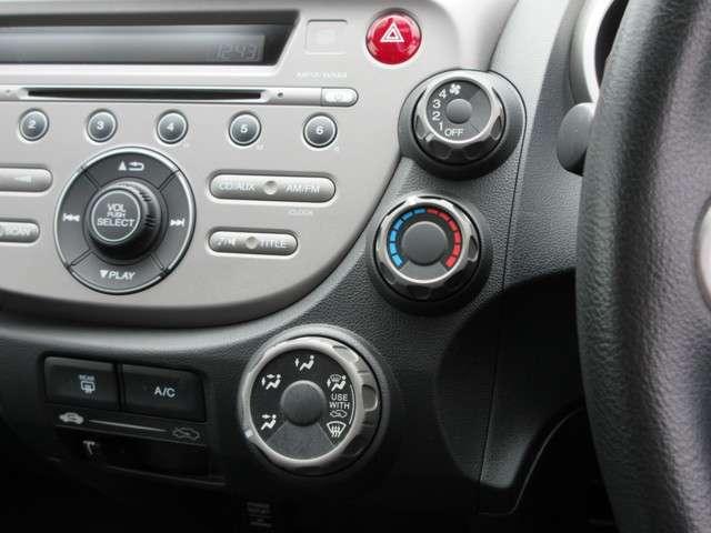 13G 認定中古車 エアコン パワステ 運転席・助手席エアバッグ CDチューナー ETC 電動格納ミラー キーレス 盗難防止装置 ワンオーナー車(10枚目)