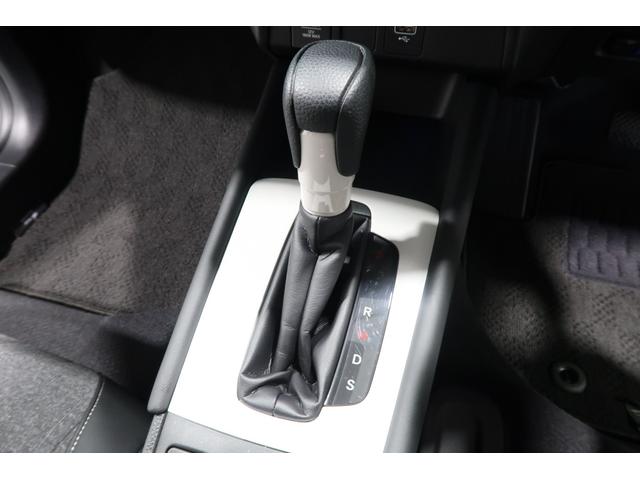 フィット ホーム ホンダ認定中古車2年保証付デモカー◆ナビ◆Bluetooth◆USBポート◆地デジフルセグ◆バックカメラ◆ETC車載器◆スマートキー◆セキュリティアラーム◆追従オートクルーズ◆衝突被害軽減ブレーキ◆(9枚目)