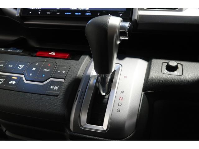 ステップワゴンスパーダ Zクールスピリット ホンダ認定中古車ワンオーナー車◆ナビ◆Bluetooth◆DVD◆地デジフルセグ◆バックカメラ◆ETC車載器◆両側パワースライドドア◆スマートキー◆セキュリティアラーム◆ディスチャージヘッドライト◆(8枚目)