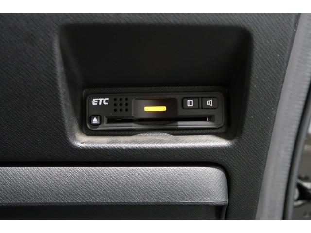 ステップワゴンスパーダ Zクールスピリット ホンダ認定中古車ワンオーナー車◆ナビ◆Bluetooth◆DVD◆地デジフルセグ◆バックカメラ◆ETC車載器◆両側パワースライドドア◆スマートキー◆セキュリティアラーム◆ディスチャージヘッドライト◆(13枚目)