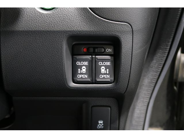 N-BOXカスタム GターボSSパッケージ ホンダ認定中古車1オーナー◆ナビ◆ワンセグテレビ◆Bluetooth◆バックカメラ◆ETC◆両側パワースライドドア◆スマートキー◆セキュリティアラーム◆ディスチャージヘッドライト◆衝突被害軽減ブレーキ(12枚目)