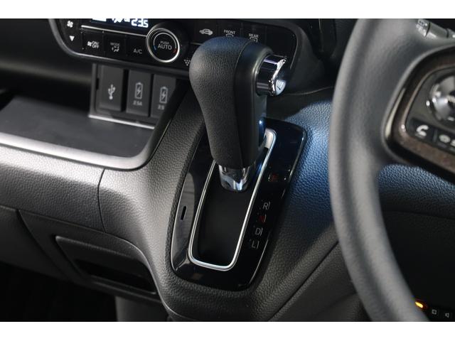 Ｎ－ＢＯＸカスタム Ｇ・Ｌホンダセンシング　ホンダ認定中古車ワンオーナー車／ナビ／Ｂｌｕｅｔｏｏｔｈ／地デジフルセグＴＶ／ＵＳＢ／バックカメラ／ＥＴＣ／前後ドラレコ／両側パワースライドドア／スマートキー／ＬＥＤヘッドライト／衝突被害軽減ブレーキ（9枚目）
