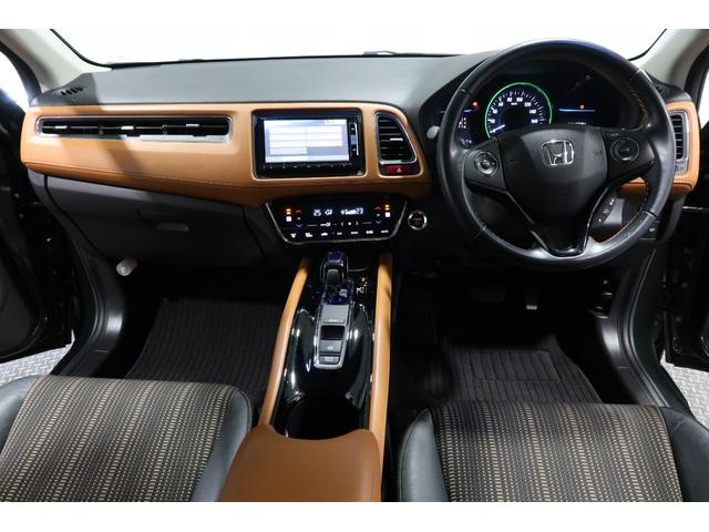 ヴェゼル ハイブリッドＺ　ホンダ認定中古車ワンオーナー／ドラレコ／ナビ／Ｂｌｕｅｔｏｏｔｈ／地デジフルセグ／ＵＳＢポート／バックカメラ／ＥＴＣ車載器／スマートキー／シートヒーター／ＬＥＤヘッドライト／衝突被害軽減ブレーキ／（7枚目）