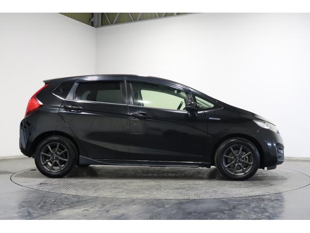 フィットハイブリッド Lパッケージ ホンダ認定中古車◆ナビ◆Bluetooth◆CD◆DVD◆地デジフルセグ◆バックカメラ◆ETC車載器◆スマートキー◆セキュリティアラーム◆LEDヘッドライト◆電動格納ドアミラー◆衝突被害軽減ブレーキ◆(24枚目)