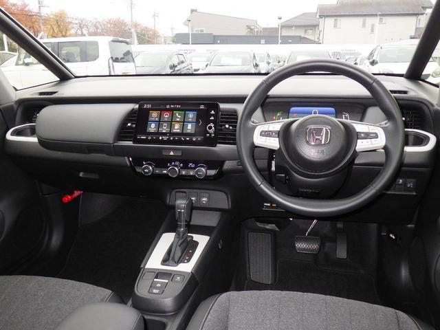 フィット e:HEVホーム ホンダ認定中古車2年保証付デモカー◆禁煙車◆ドラレコ◆ナビ◆Bluetooth◆USB◆地デジフルセグ◆全周囲カメラ◆ETC2.0車載器◆LEDヘッドライト◆ブラインドモニター◆衝突被害軽減ブレーキ◆(8枚目)