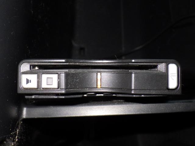 フィットハイブリッド Ｌパッケージ　ホンダ認定中古車ワンオーナー車◆ナビ◆Ｂｌｕｅｔｏｏｔｈ◆ＣＤ◆ＤＶＤ再生◆地デジワンセグＴＶ◆バックカメラ◆ＥＴＣ車載器◆スマートキー◆セキュリティアラーム◆ＬＥＤヘッドライト◆オートリトラミラー◆（13枚目）