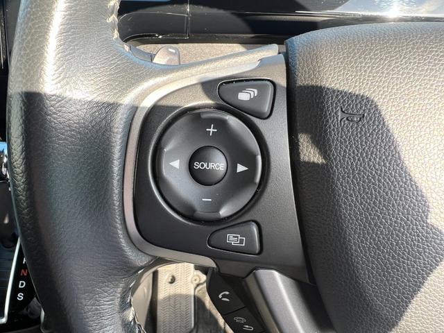 ステップワゴンスパーダ スパーダ・クールスピリットホンダセンシング　サイドエアバック　スマートキ　左右電動スライドドア　バックモニタ　地ＴＶ　ナビ＆ＴＶ　三列シート　ＵＳＢ　助手席エアバッグ　ＡＡＣ　横滑り防止機能　ＡＢＳ（14枚目）