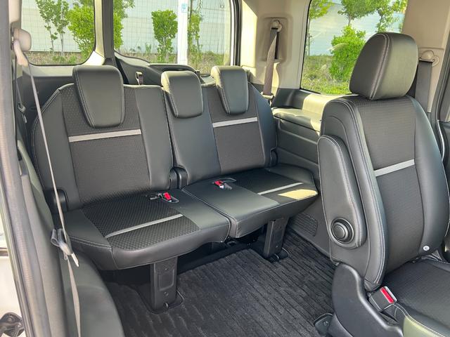 ステップワゴンスパーダ スパーダ・クールスピリットホンダセンシング　サイドエアバック　スマートキ　左右電動スライドドア　バックモニタ　地ＴＶ　ナビ＆ＴＶ　三列シート　ＵＳＢ　助手席エアバッグ　ＡＡＣ　横滑り防止機能　ＡＢＳ（18枚目）