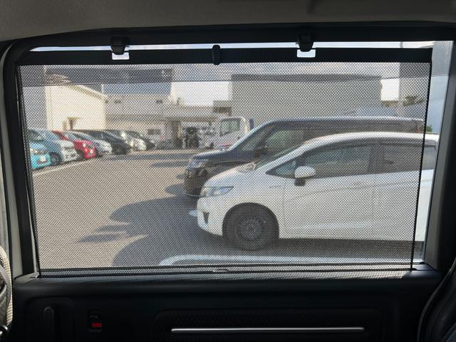 ステップワゴンスパーダ スパーダ・クールスピリットホンダセンシング　サイドエアバック　スマートキ　左右電動スライドドア　バックモニタ　地ＴＶ　ナビ＆ＴＶ　三列シート　ＵＳＢ　助手席エアバッグ　ＡＡＣ　横滑り防止機能　ＡＢＳ（19枚目）