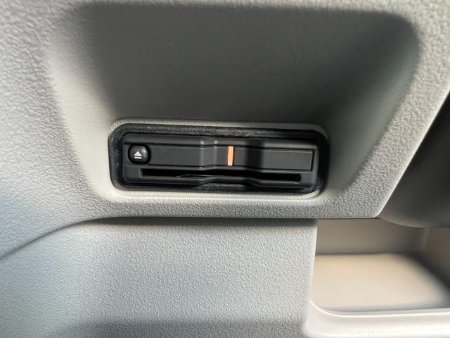 Ｎ－ＢＯＸ ベースグレード　当社デモカー　衝突軽減システム　スマートキ－　禁煙　カーテンエアバック　イモビライザー　ＥＣＯモード　横滑り防止　オートクルーズ　ＬＥＤヘッドライト　キーフリー　地デジ　パワーステアリング　リアカメラ（7枚目）