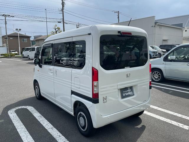 Ｎ－ＶＡＮ＋スタイル ファン　キーフリー　ＷＳＲＳ　フルフラットシート　ＵＳＢポート　整備記録簿　運転席エアバッグ　スマートキー　クルーズコントロール　パワーウィンドー　アイドリングストップ　ＥＴＣ　両側スライド　ＰＳ（4枚目）