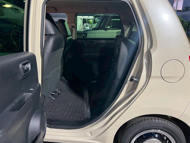 Ｎ－ＯＮＥ オリジナル　記録簿　オートクルーズコントロール　サイドエアバック　ＥＴＣ車載器　ナビ＆ＴＶ　ＬＥＤライト　ＵＳＢ　ＷＡＢ　Ｂカメラ　セキュリティ　エアバッグ　ＡＢＳ　横滑り防止装置　キーフリー　禁煙　スマキー（22枚目）