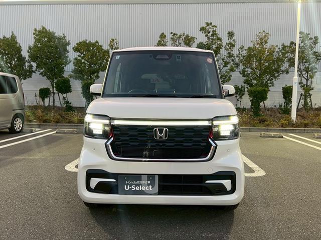 Ｎ－ＢＯＸカスタム ベースグレード　ＵＳＢ接続　Ｄレコ　ベンチシート　オートエアコン　スマートキ　ＬＥＤ　盗難防止装置　クルコン　ＥＴＣ　バックカメラ　フルセグＴＶ　パワーステアリング　エアバッグ　ＥＳＣ　フリーキー　ＣＭＢＳ　禁煙（8枚目）