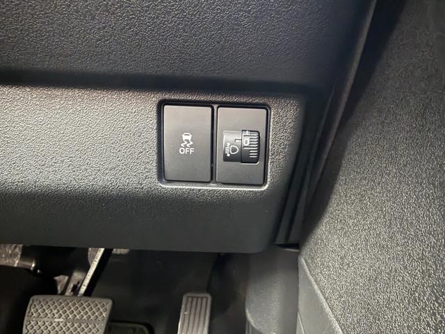 Ｎ－ＢＯＸカスタム ベースグレード　ＵＳＢ接続　Ｄレコ　ベンチシート　オートエアコン　スマートキ　ＬＥＤ　盗難防止装置　クルコン　ＥＴＣ　バックカメラ　フルセグＴＶ　パワーステアリング　エアバッグ　ＥＳＣ　フリーキー　ＣＭＢＳ　禁煙（23枚目）