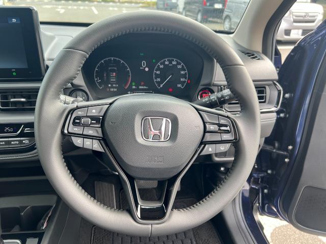 WR-V Z+ブラックスタイル 当社デモカー オートクルーズコントロール LEDヘッドランプ 盗難防止システム 衝突被害軽減システム USB スマートキー リアカメラ(5枚目)