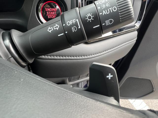 WR-V Z+ブラックスタイル 当社デモカー オートクルーズコントロール LEDヘッドランプ 盗難防止システム 衝突被害軽減システム USB スマートキー リアカメラ(9枚目)