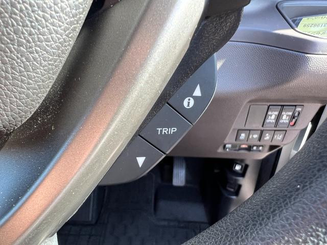 フリード Ｇ・ホンダセンシング　Ｆセグ　ｉストップ　Ｗエアバッグ　パワーウィンドウ　アクティブクルーズコントロール　スマートキ　カーテンエアバッグ　カラーバックモニター　整備点検記録簿　ＶＳＡ　エアコン　ＵＳＢ（14枚目）