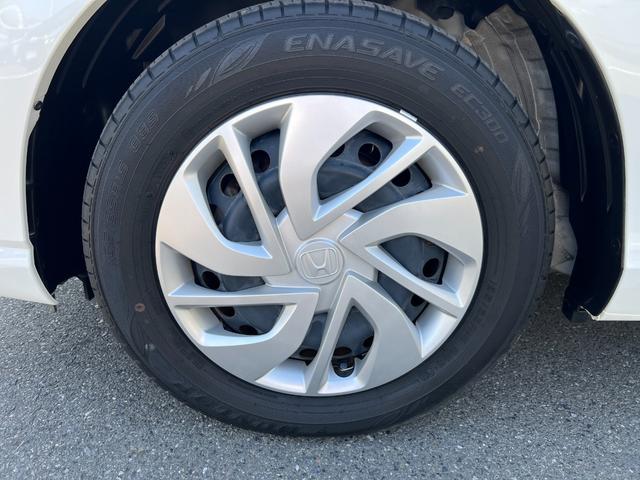 フリード Ｇ・ホンダセンシング　Ｆセグ　ｉストップ　Ｗエアバッグ　パワーウィンドウ　アクティブクルーズコントロール　スマートキ　カーテンエアバッグ　カラーバックモニター　整備点検記録簿　ＶＳＡ　エアコン　ＵＳＢ（37枚目）