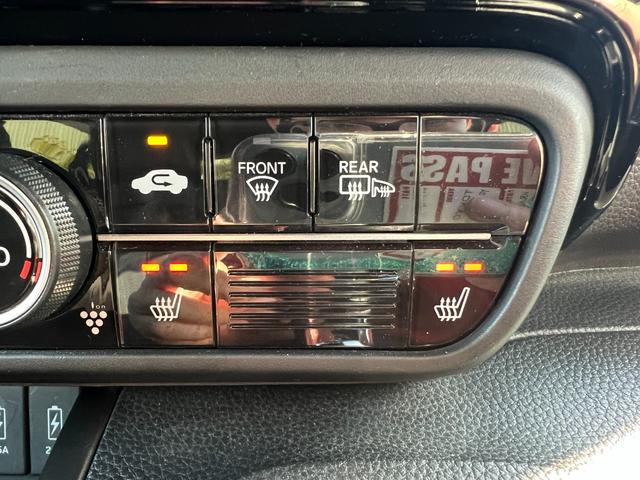 Ｎ－ＢＯＸカスタム Ｇ・Ｌターボホンダセンシング　４ＷＤ　クリアランスソナー　地デジ　サイドカーテンエアバック　Ｂモニター　ＬＥＤライト　ＶＳＡ　ターボエンジン　キーレスエントリー　スマキー　フルオートエアコン　パワステ　前席シートヒーター　ＥＴＣ（13枚目）