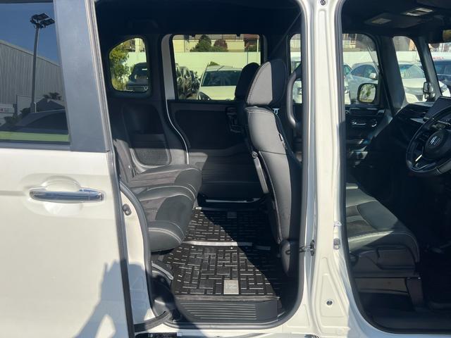 Ｎ－ＢＯＸカスタム Ｇ・Ｌターボホンダセンシング　４ＷＤ　クリアランスソナー　地デジ　サイドカーテンエアバック　Ｂモニター　ＬＥＤライト　ＶＳＡ　ターボエンジン　キーレスエントリー　スマキー　フルオートエアコン　パワステ　前席シートヒーター　ＥＴＣ（20枚目）