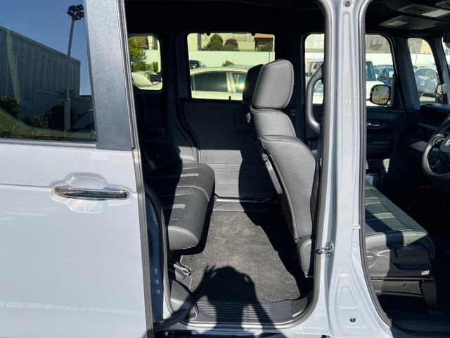 Ｎ－ＢＯＸカスタム ターボコーディネートスタイル　当社デモカー　両側電動ドア　禁煙車　Ｒカメラ　クルコン　スマートキ－　パワーステアリング　ＥＴＣ　ＶＳＡ　セキュリティ　エアコン　ＬＥＤライト　パワーウィンドウ　アイドリングストップ　ＵＳＢ　記録簿（16枚目）