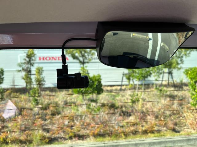 Ｎ－ＢＯＸ Ｌ　衝突回避支援ブレーキ　Ｉ－ＳＴＯＰ　クリソナ　ドラレコ付　ＰＷ　パワステ　Ｓヒーター　１オ－ナ－　スマ－トキ－　Ｂカメ　地デジＴＶ　ナビ＆ＴＶ　サイドエアバック　横滑り防止　ＥＴＣ車載器　ＤＶＤ（14枚目）