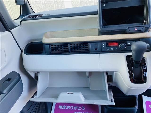 Ｎ－ＢＯＸ ベースグレード　届出済未使用車　衝突軽減ブレーキ　両側スライドドア　ＬＥＤヘッドライト　スマートキー　プッシュスタート　オートエアコン　アイドリングストップ　禁煙車　パワーステアリング　パワーウインドウ　修復歴無（19枚目）