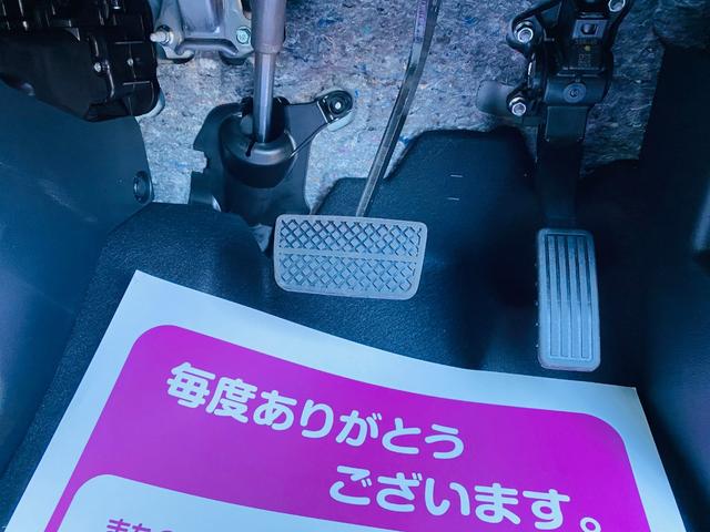 Ｎ－ＢＯＸカスタム ベースグレード　届出済未使用車　片側電動スライドドア　衝突軽減ブレーキ　ＬＥＤライト　スマートキー　プッシュスタート　オートエアコン　アイドリングストップ　禁煙車　パワーステアリング　パワーウインドウ　修復歴無（33枚目）