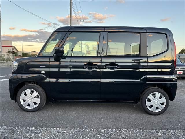 スペーシア ハイブリッドG 届出済未使用車 スズキセーフティサポート 横滑り防止装置 両側スライドドア オートエアコン オートライト プッシュスタート スマートキー パワーウインドウ アイドリングストップ 禁煙車 修復歴無(3枚目)