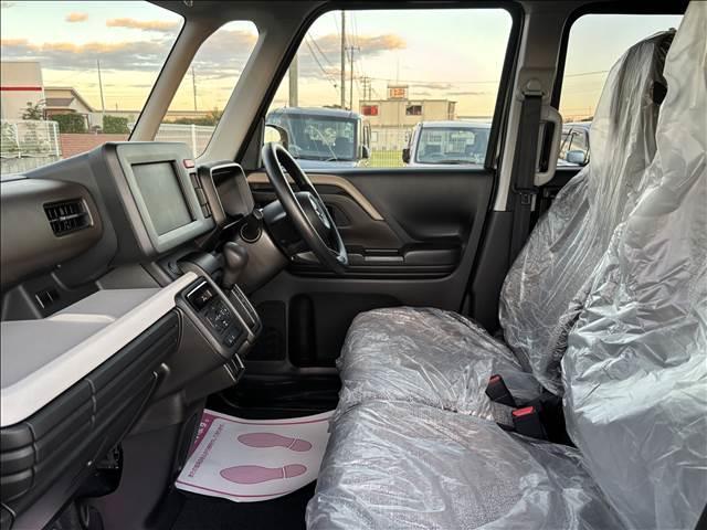 スペーシア ハイブリッドG 届出済未使用車 スズキセーフティサポート 横滑り防止装置 両側スライドドア オートエアコン オートライト プッシュスタート スマートキー パワーウインドウ アイドリングストップ 禁煙車 修復歴無(4枚目)