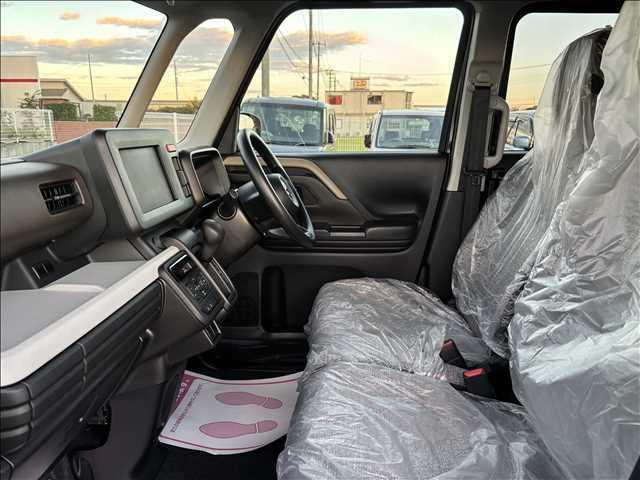 スペーシア ハイブリッドG 届出済未使用車 スズキセーフティサポート 横滑り防止装置 両側スライドドア オートエアコン オートライト プッシュスタート スマートキー パワーウインドウ アイドリングストップ 禁煙車 修復歴無(20枚目)